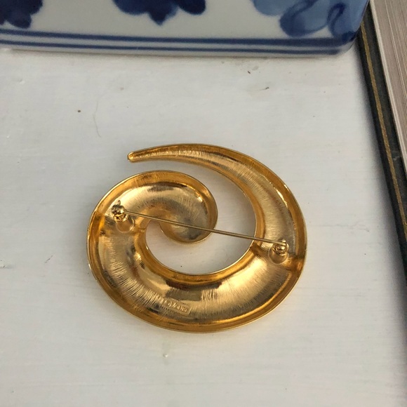 Vintage Pin - Picture 3 of 3